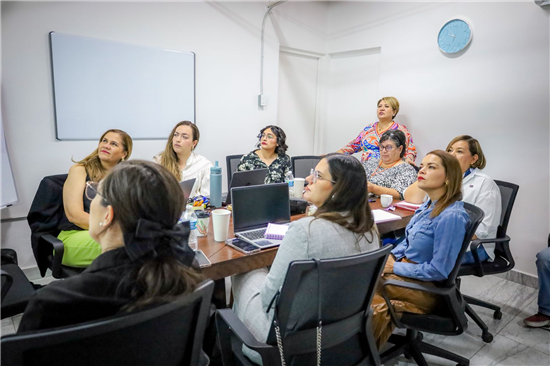 Recibe capacitación personal del DIF Municipal por parte de la Casa ...