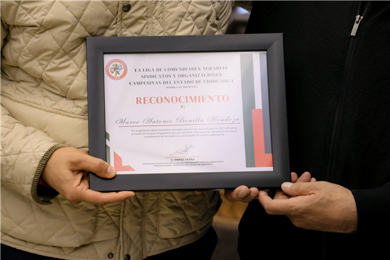 Recibe Marco Bonilla reconocimiento de campesinos CNC por apoyo al ...